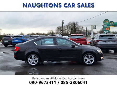 2016 Skoda Octavia STYLE 1.6 TDI 90HP *High Spec/ thumbnail