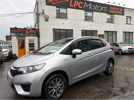 2015 Honda Fit DAA-GP6 5DR AUTO €7,990 thumbnail