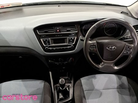 2018 Hyundai i20 - thumbnail 11