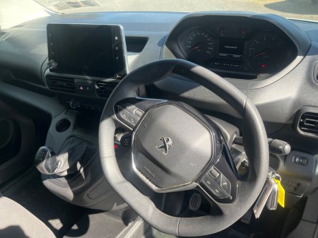 2021 Peugeot Partner - photo 5