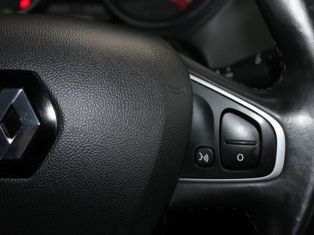 2018 Renault Captur - thumbnail 24