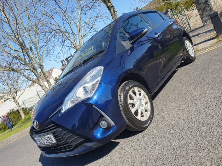 2019 Toyota Yaris 1.0 AUTOMATIC , LOW KM'S , HUGE SPEC