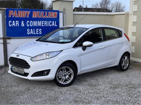 2014 Ford Fiesta 1.25 ZETEC 82PS 5DR ARGENTO €8,500 thumbnail