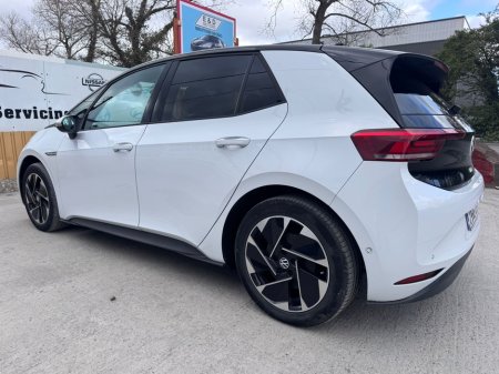 2023 Volkswagen ID.3 - thumbnail 9