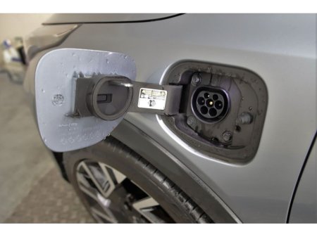 2024 Kia XCeed 1.6 GDI Plug-in Hybrid €29,890 thumbnail