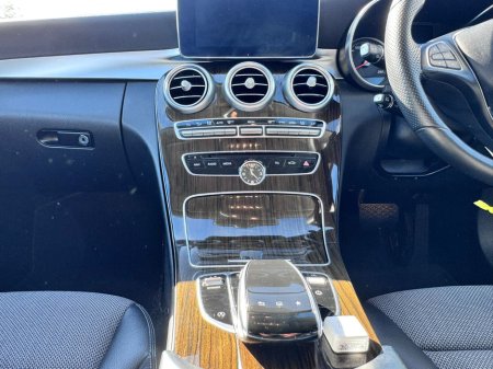 2016 Mercedes-Benz C Class C 200 AVANTGARDE €20,999 thumbnail
