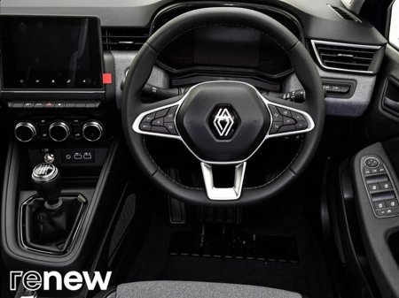 2025 Renault Clio - thumbnail 29