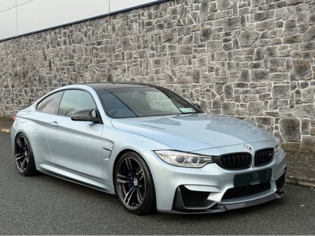 2016 BMW M4 - thumbnail 11