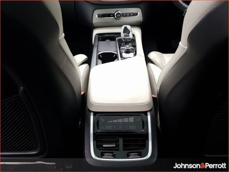 2024 Volvo XC90 - thumbnail 25