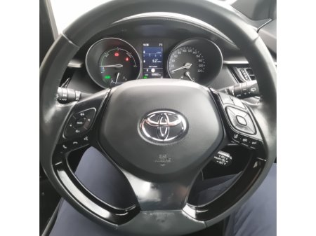 2023 Toyota C-HR HYBRID SPORT 4DR AUTO €25,950 thumbnail