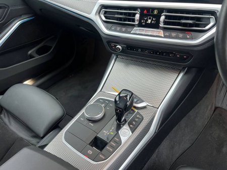 2020 BMW 3 Series 330e M-SPORT COMPETITION 2.0 HYBRID // 19" M-SPORT ALLOYS // LEATHER/SUEDE INTERIOR // DIGITAL CLUSTER €29,900 thumbnail