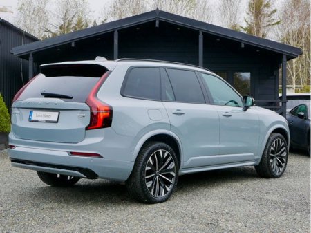2026 Volvo XC90 - thumbnail 6