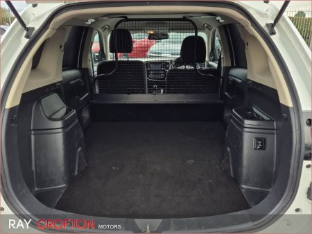 2020 Mitsubishi Outlander - thumbnail 16