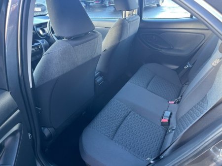 2022 Toyota Yaris Cross - thumbnail 7