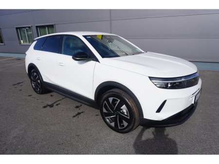 2025 Opel Grandland GS HYBRID €42,000
