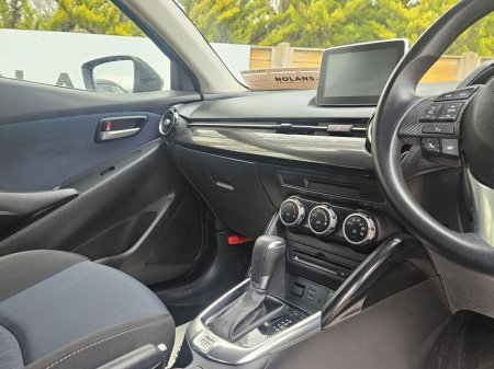 2016 Mazda Demio - thumbnail 27