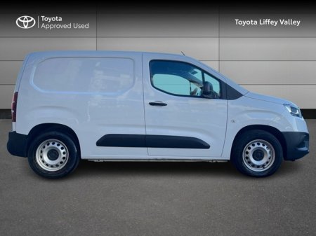 2022 Toyota Proace City PROACE CITY EV GL SWB €15,406