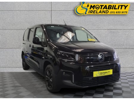 2025 Citroen Berlingo Wheelchair Accessible Taxi €58,995