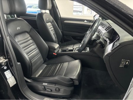 2017 Volkswagen Passat - thumbnail 5