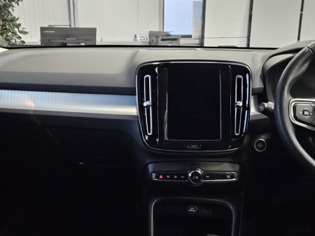 2021 Volvo XC40 PHEV T4 (197hp) Insciption FWD €25,950 thumbnail