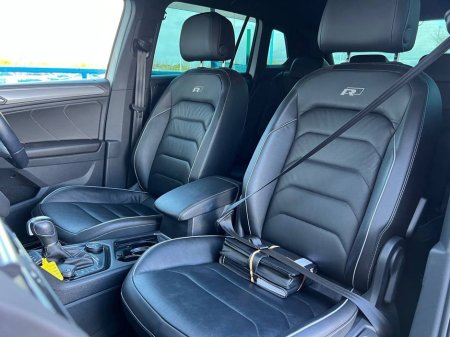 2018 Volkswagen Tiguan - thumbnail 6