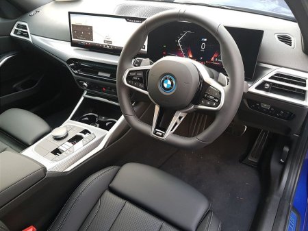 2026 BMW 3 Series - thumbnail 6