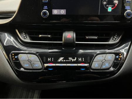 2020 Toyota C-HR €22950! 2020 TOYOTA C-HR G 1.8 AUTOMATIC / CRUISE CONTROL / REVERSE CAMERA / HEATED SEATS €22,950 thumbnail