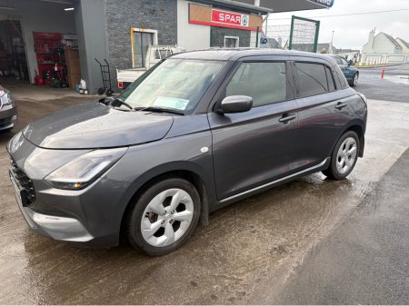 2024 Suzuki Swift 1.2 HYBRID MOTION 5DR €20,999 thumbnail