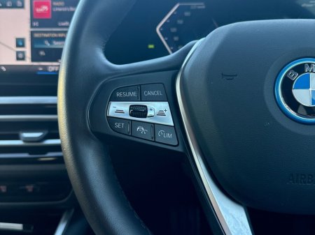 2024 BMW i4 eDrive35 Sport €45,950 thumbnail