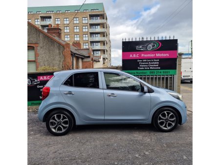 2018 Kia Picanto - thumbnail 2