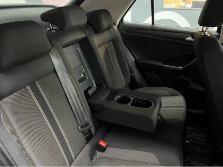 2020 Volkswagen T-Roc - thumbnail 13