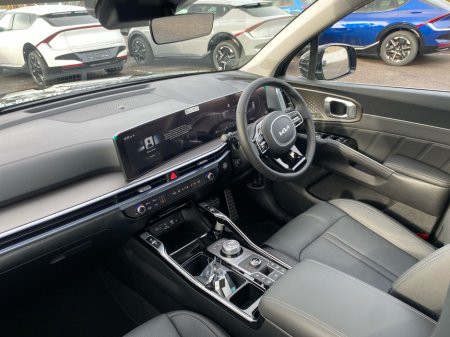 2025 Kia Sorento PHEV PE SEM 5DR AUTO €61,950