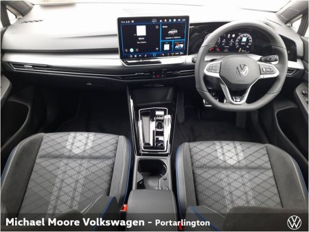 2026 Volkswagen Golf - photo 2