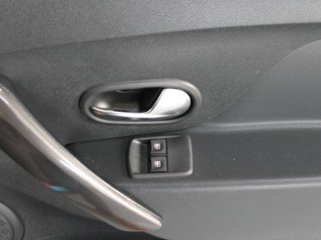 2017 Dacia Sandero 0.9tce (90) Laureate S/S 5DR €8,499 thumbnail