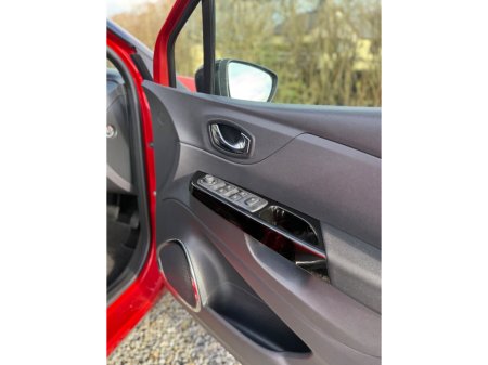 2019 Renault Captur - thumbnail 23