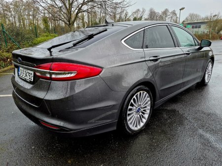 2021 Ford Mondeo - view 3