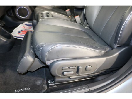 2023 Hyundai Ioniq 5 - thumbnail 18