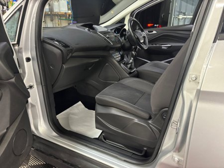 2017 Ford C-Max - thumbnail 16