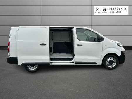 2020 Opel Vivaro L2H1 2.0 D 120PS DIESEL 5DR thumbnail