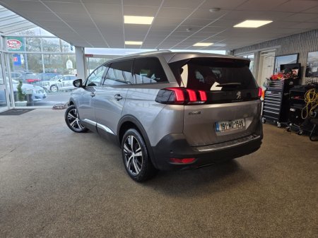 2019 Peugeot 5008 - thumbnail 3