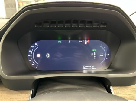 2026 Volvo XC90 - thumbnail 13