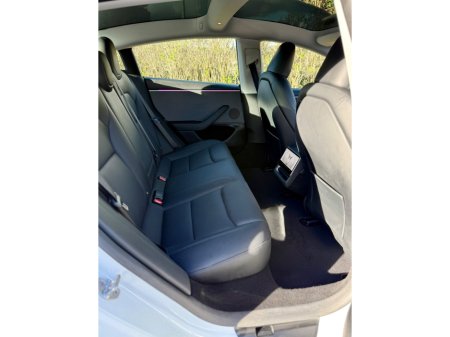 2025 Tesla Model 3 - thumbnail 29