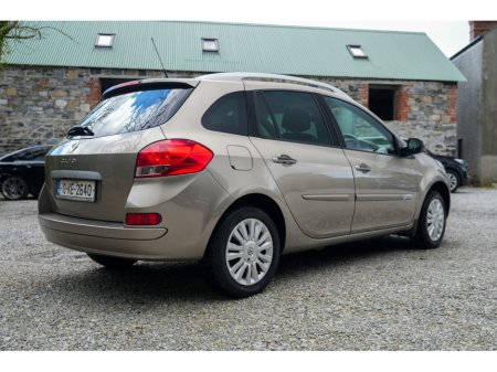 2010 Renault Clio - thumbnail 5