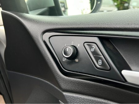 2015 Volkswagen Golf - thumbnail 12