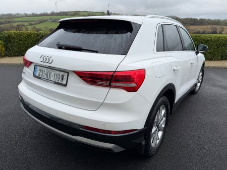 2023 Audi Q3 - thumbnail 3