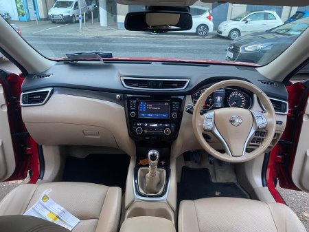 2016 Nissan X-Trail 1.6 DSL SVE 7 SEAT E6 4DR €11,995 thumbnail