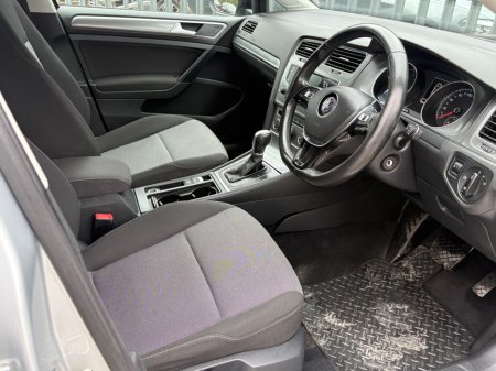 2016 Volkswagen Golf - thumbnail 12