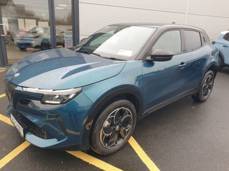 2025 Alfa Romeo Junior Ibrida 1.2(136bhp) MHEV, Premium+Tech+Sunroof+18" Alloys €39,995 thumbnail