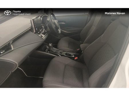 2022 Toyota Corolla COROLLA HYBRID LUNA H/B €25,950 thumbnail