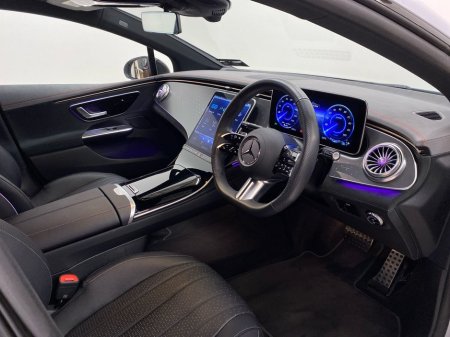 2025 Mercedes-Benz EQE - thumbnail 9